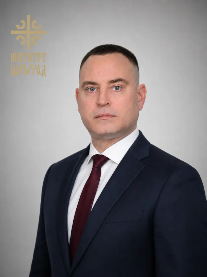 Кустов Денис Александрович